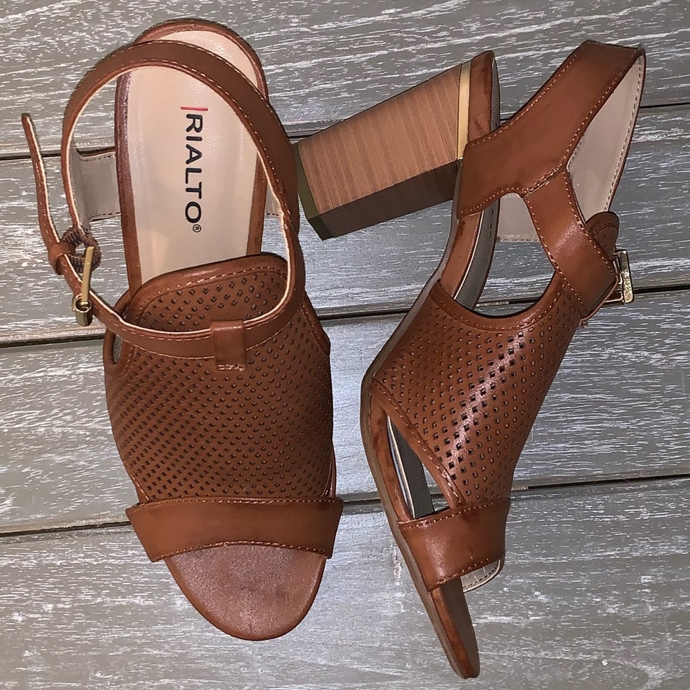 Rialto 3” heel sandal